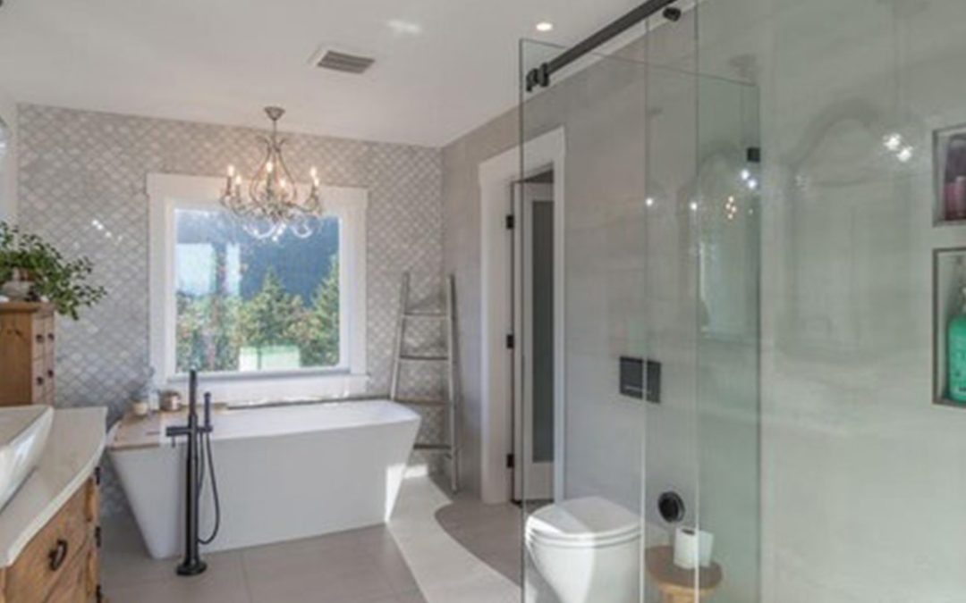 Frameless Shower